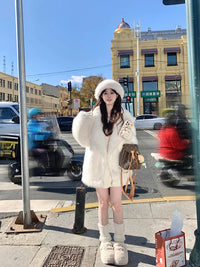 Lautaro Autumn Winter Oversized Loose Casual Luxury Soft Thick Warm Hairy Faux Fox Fur Coat Women Long Sleeve Fluffy Jacket 2024