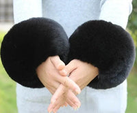 Imitation Raccoon Fox Hair Fluffy Hand Rings Fluffy Wrist Guards Women's Cuffs Imitation Rabbit Fur Bracelets Cuffs Wrist Covers