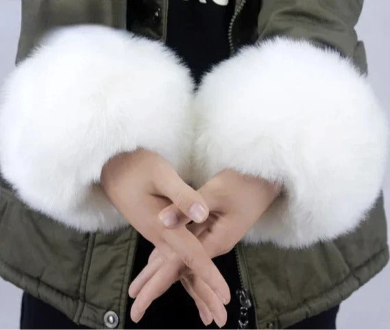 Imitation Raccoon Fox Hair Fluffy Hand Rings Fluffy Wrist Guards Women's Cuffs Imitation Rabbit Fur Bracelets Cuffs Wrist Covers