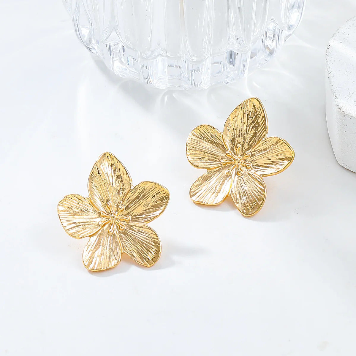 2PC Women's Fashion Trendy Stainless Steel Flower Earrings Outdoor Travel Carnival Party Festival Dressing Gifts