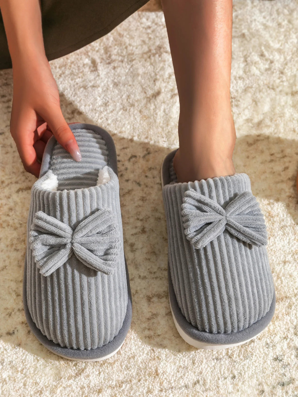 Fashion Women's Bow Slippers Fall/Winter Indoor Bedroom Floor Lightweight and Comfortable&Soft Warm Slippers for Home