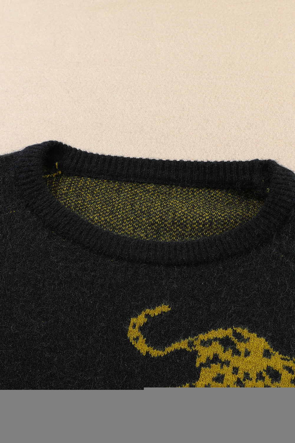 Black Cheetah Pattern Knit Round Neck Sweater