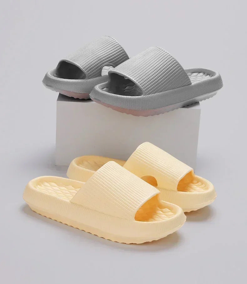 Women's Thick Platform Cloud Slippers EVA Soft Sole Pillow Slides Summer Beach Flip Flops Women Non Slip Bathroom Home Slippers