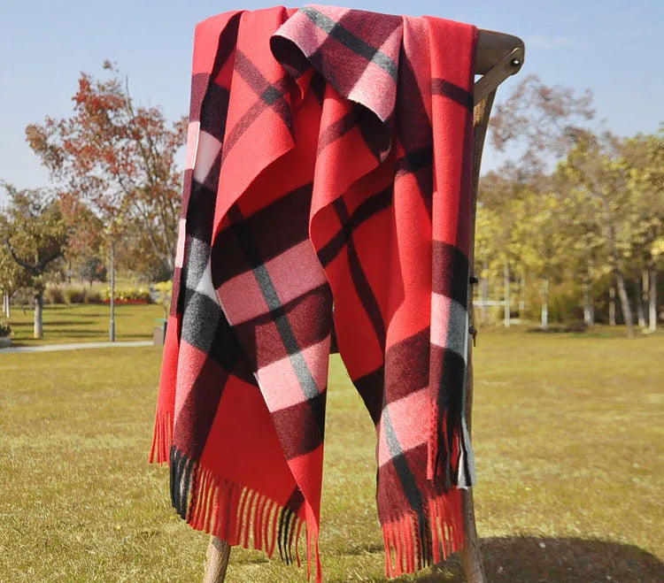 Checkered Scarf Classic British Cashmere for Autumn and Winter Thickened and Warm Versatile and Versatile Scarf Large Shawl