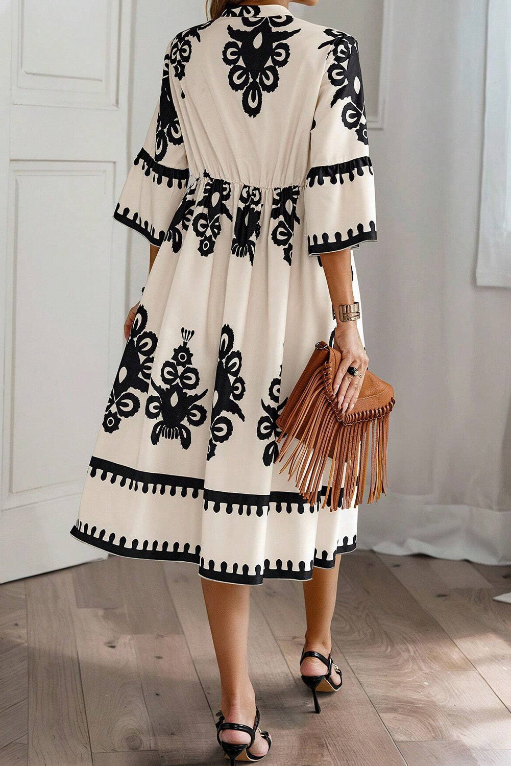 Beige Western Geometric Print 3/4 Sleeve Loose Midi Dress