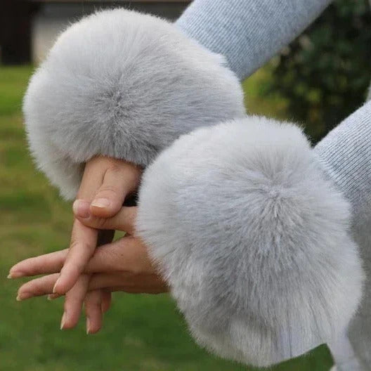 Imitation Raccoon Fox Hair Fluffy Hand Rings Fluffy Wrist Guards Women's Cuffs Imitation Rabbit Fur Bracelets Cuffs Wrist Covers