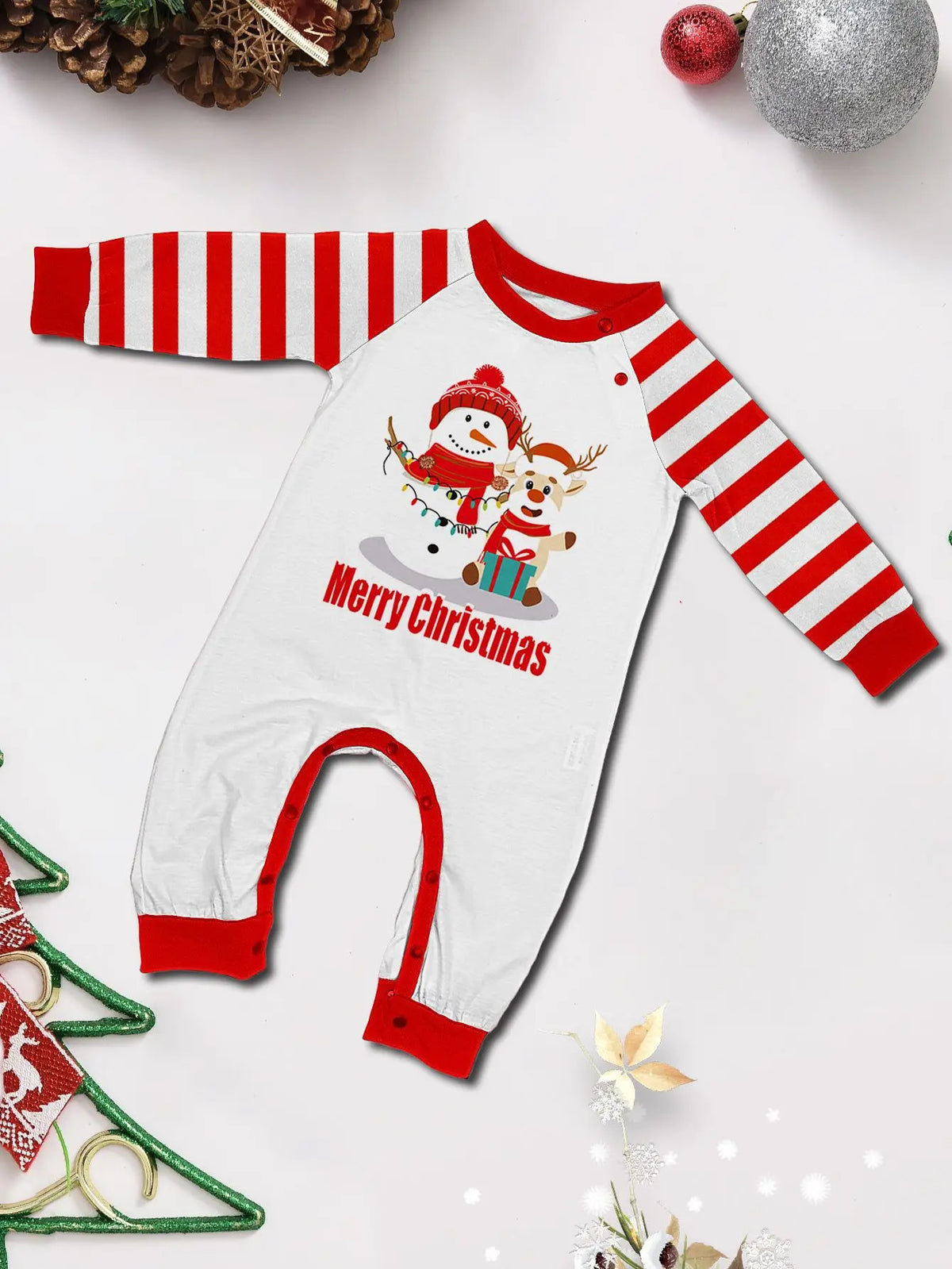 New Christmas family home dress Christmas Deer Snowman family suit red and white stripes patchwork printed pyjamas two-piece set