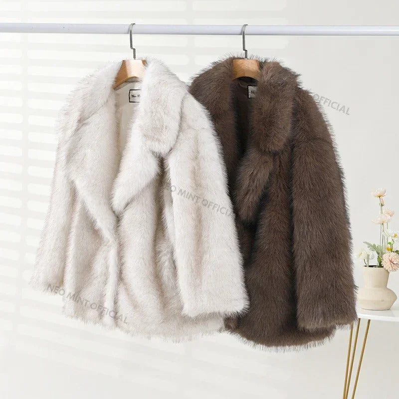 Neo Mint 2024 Winter Ins Hot Fashion Girls Oversized Gradient Fur Coat Women Thick Warm Outerwear Fluffy Faux Fox Fur Jacket