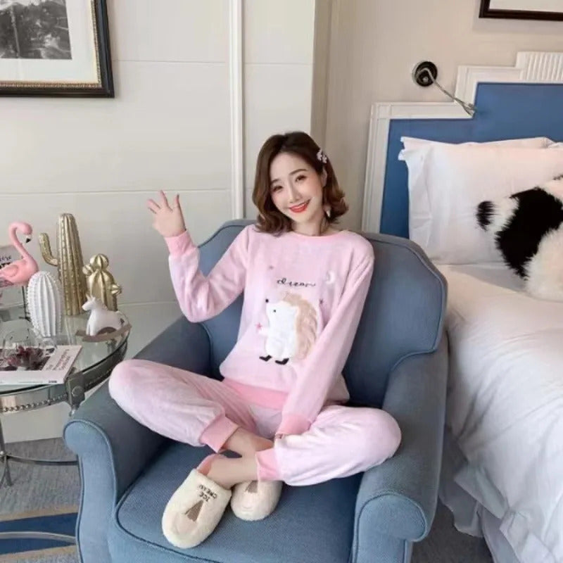 Autumn Winter New Flannel Soft Warm Women's Pajamas Round Neck Long Sleeve Women Two Piece Set Cute Printing Pajama Suit Women