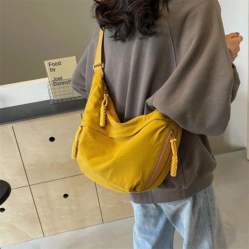 Nylon Fabric Shoulder Bag New High Capacity Women's Crossbody Messenger Bag Leisure Versatile Shoulder Hobos Bag