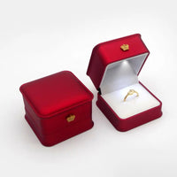 1 Pcs LED Jewelry Ring Box Luxury Velvet Rubber Necklace Pendant Gifts Display With Light For Proposal Engagement Wedding Case