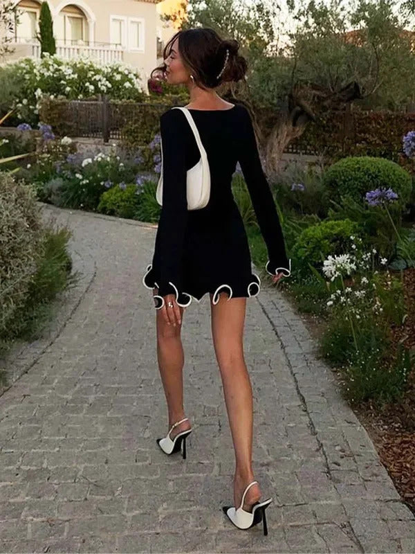 Elegant Round Neck Pleat Long Sleeve Women's Dress Casual Slim Black White Short Dresses 2024 New Female Chic Party Street Robes