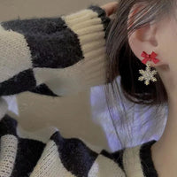 2023 New Red Bow Knot Snowflakes Drop Earring for Women Christmas Santa Claus Snowman Earrings Girls Xmas Jewelry Gifts