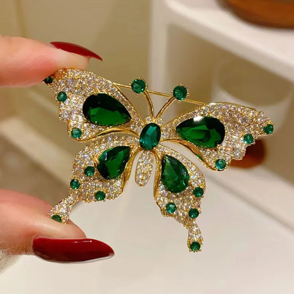 Retro Green Emerald Crystal Butterfly Brooches for Women Girls Elegant Badges Classic Lady Dress Suit Jewelry Accessories Gifts