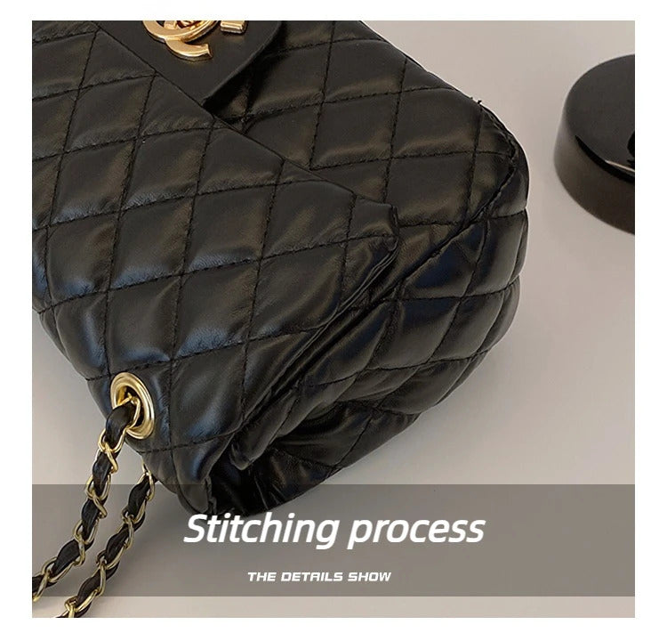 2024 new diagonal chain small square bag, classic texture, simple and fashionable, niche fashion style, luxurious high-end feel