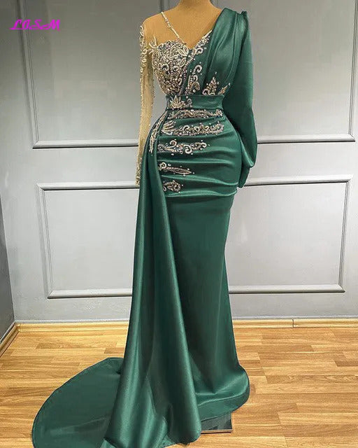 Luxury Long Sleeve Mermaid Evening Dresses Sparkly Crystals Elegant Satin Dubai Women Formal Party Evening Gowns Sheer Neck