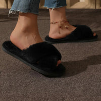 Fashion Cross Strap Fur Slippers Women Indoor Light Warm Plush Home Slippers Woman Faux Fur Flat Heel Couple Slides Plus Size 43