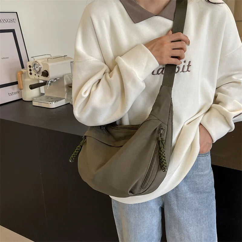 Nylon Fabric Shoulder Bag New High Capacity Women's Crossbody Messenger Bag Leisure Versatile Shoulder Hobos Bag