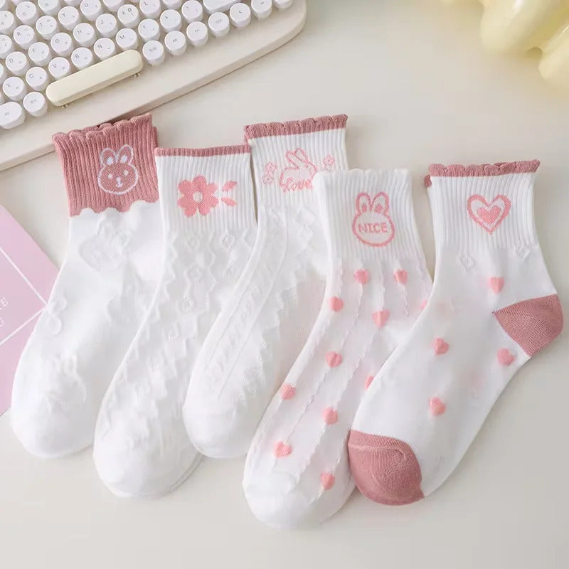 4 Pairs Letter & Heart Print Socks, Comfy & Cute Street Mid Tube Socks, Women's Stockings & Hosiery