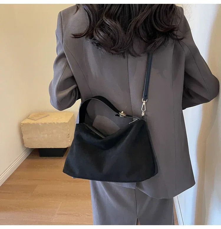 Zipper Solid Color High Capacity PU Shoulder Bags 2024 Hot Sale Bags for Women Simple Fashion Tote Bolsas Femininas