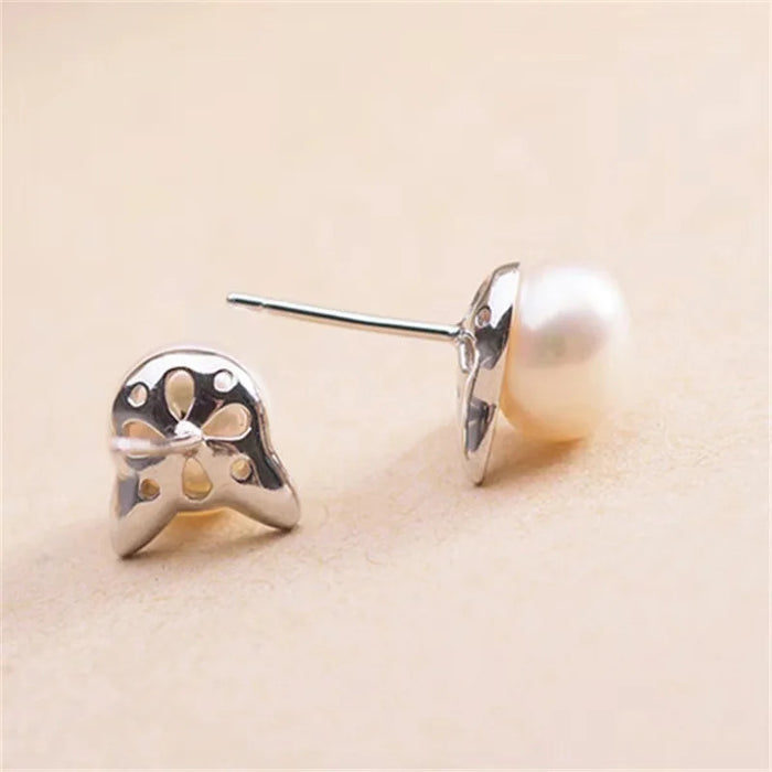 Simple Little Cat Earrings Korean Version Cat Pearl Earrings Versatile Travel Accessories