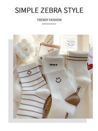 5 Pairs Women's Cute Smiling Mid Tube Print Socks Comfortable And Soft Round Neck Sports Socks Stockings