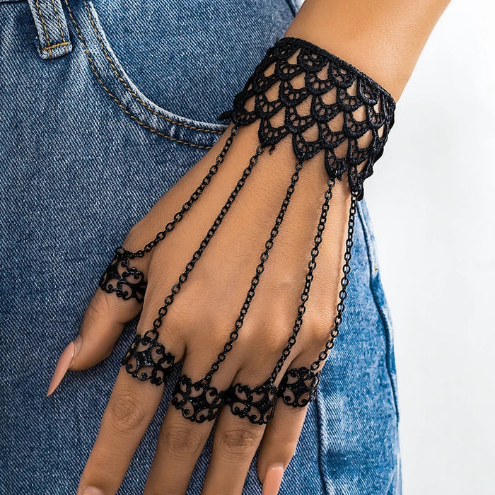 Creative Vintage Black Lace Finger Wrist Chain Rings Bracelets for Women Metal Connecting Hand Harness Bangles Christmas Jewelry