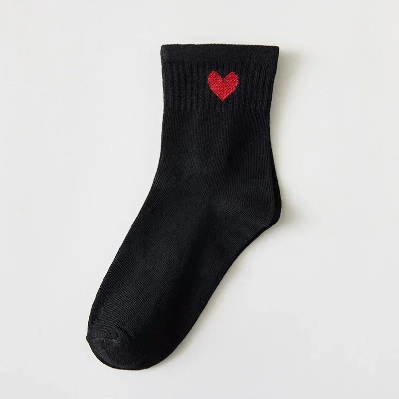 5 Pairs Lovely Heart Cotton Socks Women Summer Fashion Black White Sports Short Socks Girls Cute Style Low Tube Boat Socks 35-40