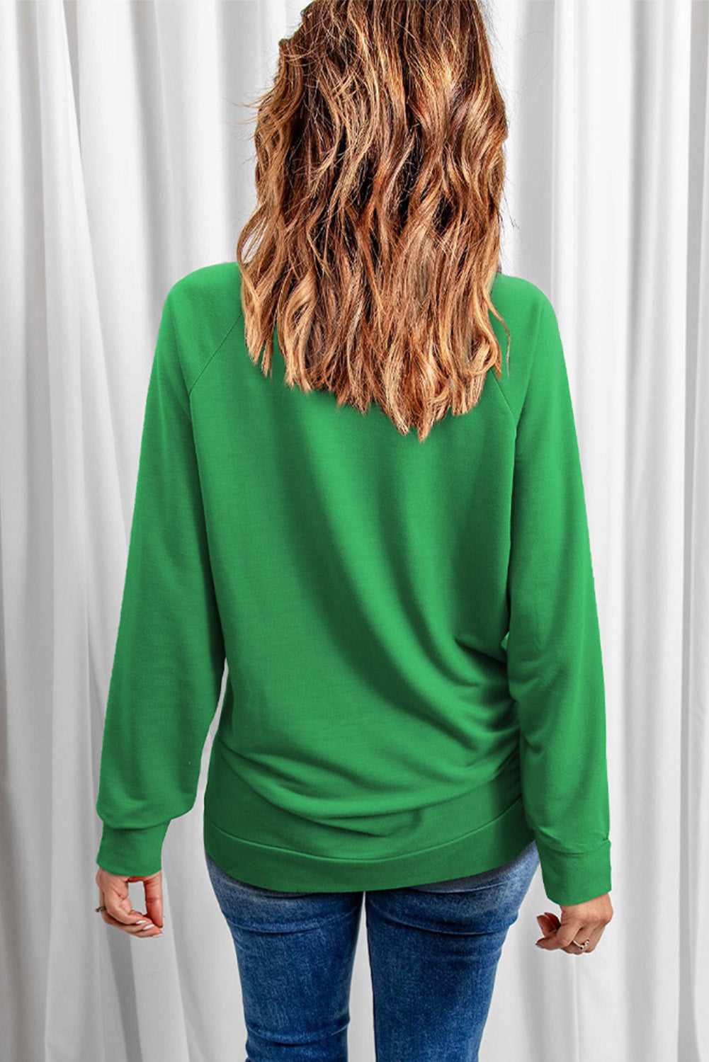 Green Lucky Glitter Graphic Raglan Sleeve Pullover Sweatshirt