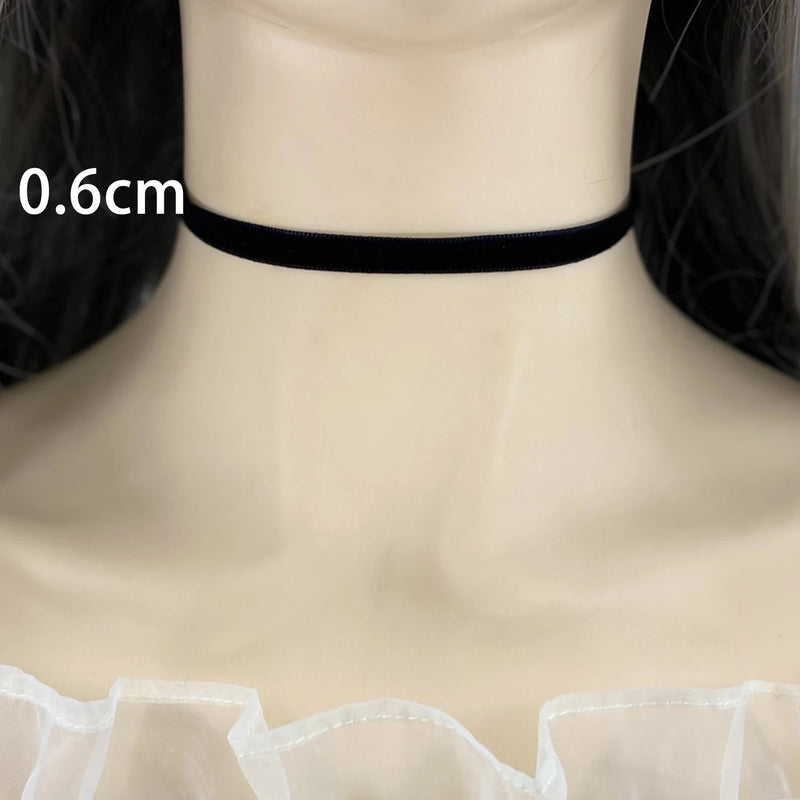 Valentine's Day Punk Gothic Black Velvet Fabric Choker Necklace Tattoo Necklaces Women Chocker Collares Short Neckband Gift