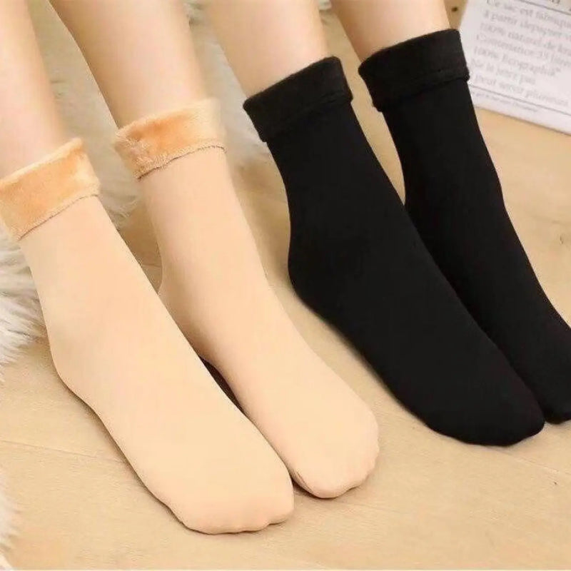 Women Winter Thicken Velvet Low Socks Solid Color Warm Socks Comfortable Thermal Velvet Wool Socks Elastic Seamless Snow Sock