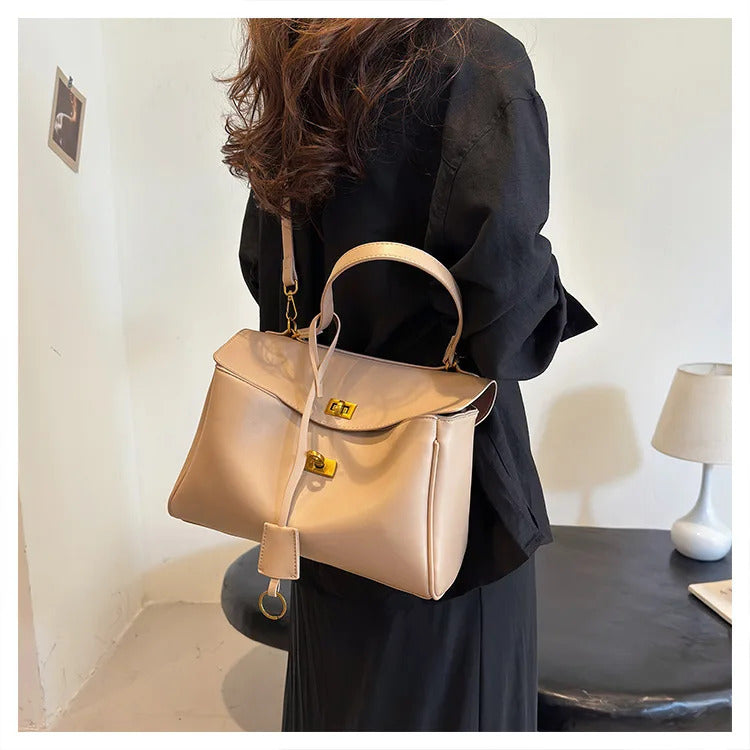 New Crossbody Bags French Style Women's Retro Trend Advanced Axillary Bag Retro Fashion Leisure Versatile Commuter Shoulder Bags