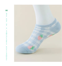 5 Pairs of WOMEN'S Summer Thin Socks, Sweet, Cute, Breathable, Mesh Comfortable, Strawberry Pattern, Small Floral Fragments