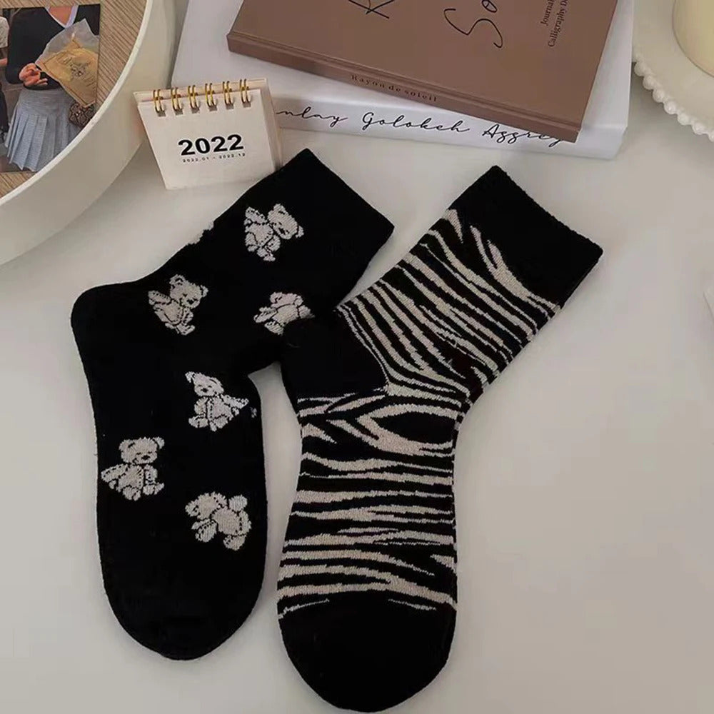 5 Pairs Women Cute Little Bear Mid Calf Socks Fashionable And Versatile Floral Prints Breathable Soft Comfortable Casual Socks