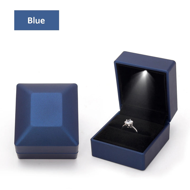 1 Pcs LED Jewelry Ring Box Luxury Velvet Rubber Necklace Pendant Gifts Display With Light For Proposal Engagement Wedding Case