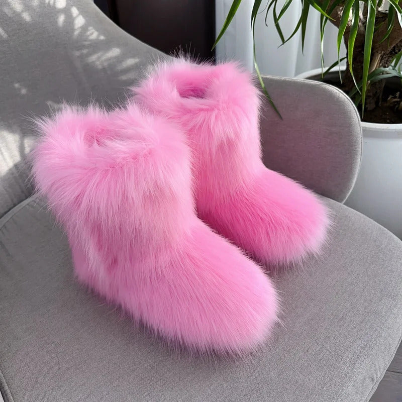 New Winter Fur Onepiece Raccoon Fur Female Snow Boots Fur Shoes Outdoor Mid Leg Boots