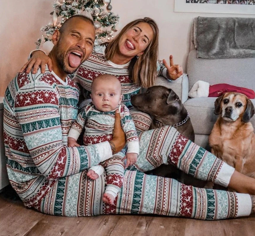 2024 Family Christmas Matching Pajamas Set Xmas Adult Kids Mother And Daughter Father Son Sleepwear Baby Family Look Outfits