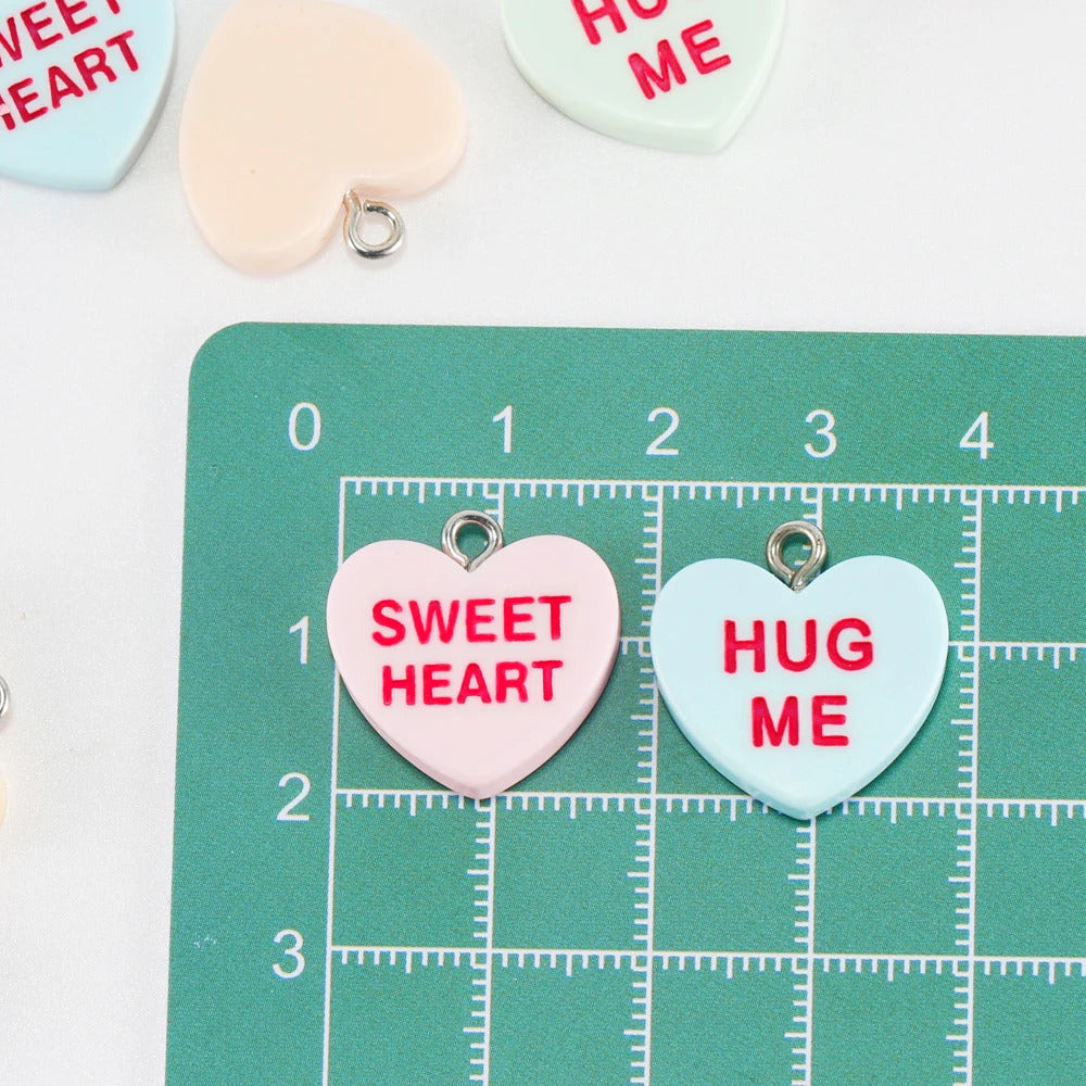 10pcs Resin Love Charms with Words HUG ME BE MINE SWEET HEART Pendant for Earrings Necklace Keychain Diy Jewelry Making Supplies