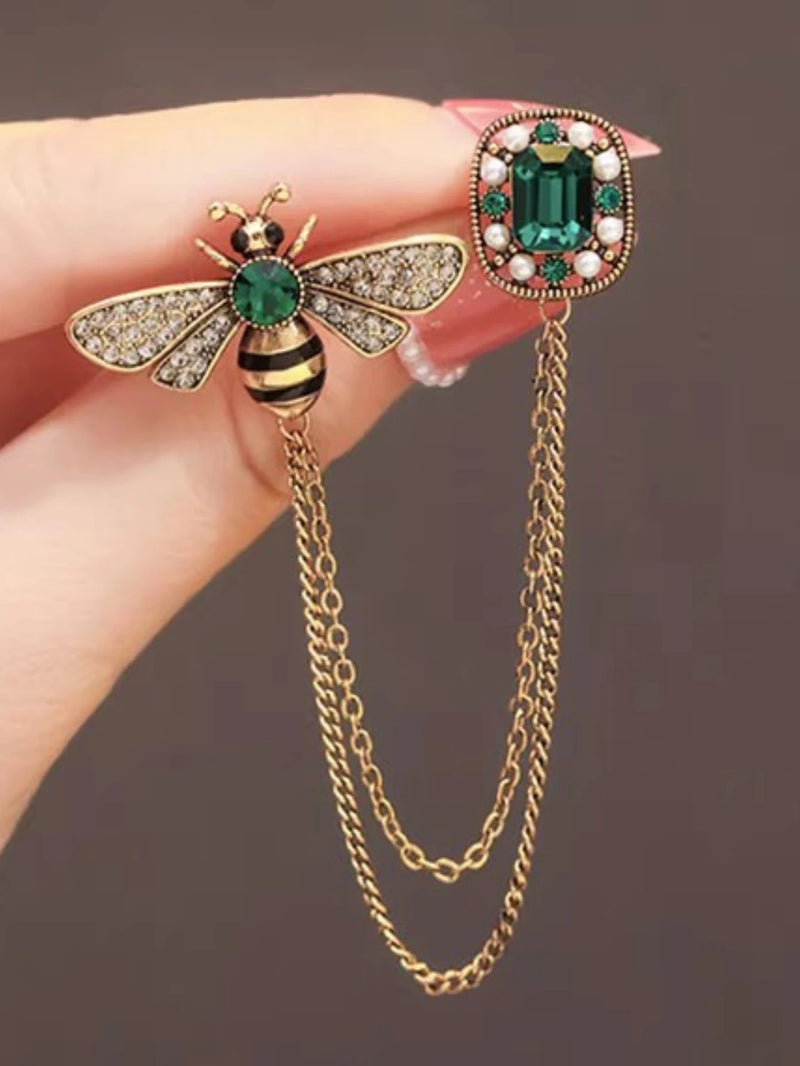 1 Piece Of Bee Crystal Tassel Women's Brooch Sweater With A Unique And Luxurious Design-zt3128