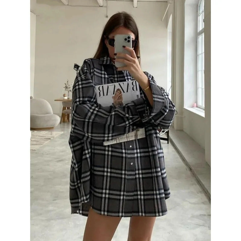 Clacive Fashion Baggy Plaid Women'S Blouse Elegant Lapel Long Sleeve Shirts And Blouses Vintage Pocket Lace-Up Top Female