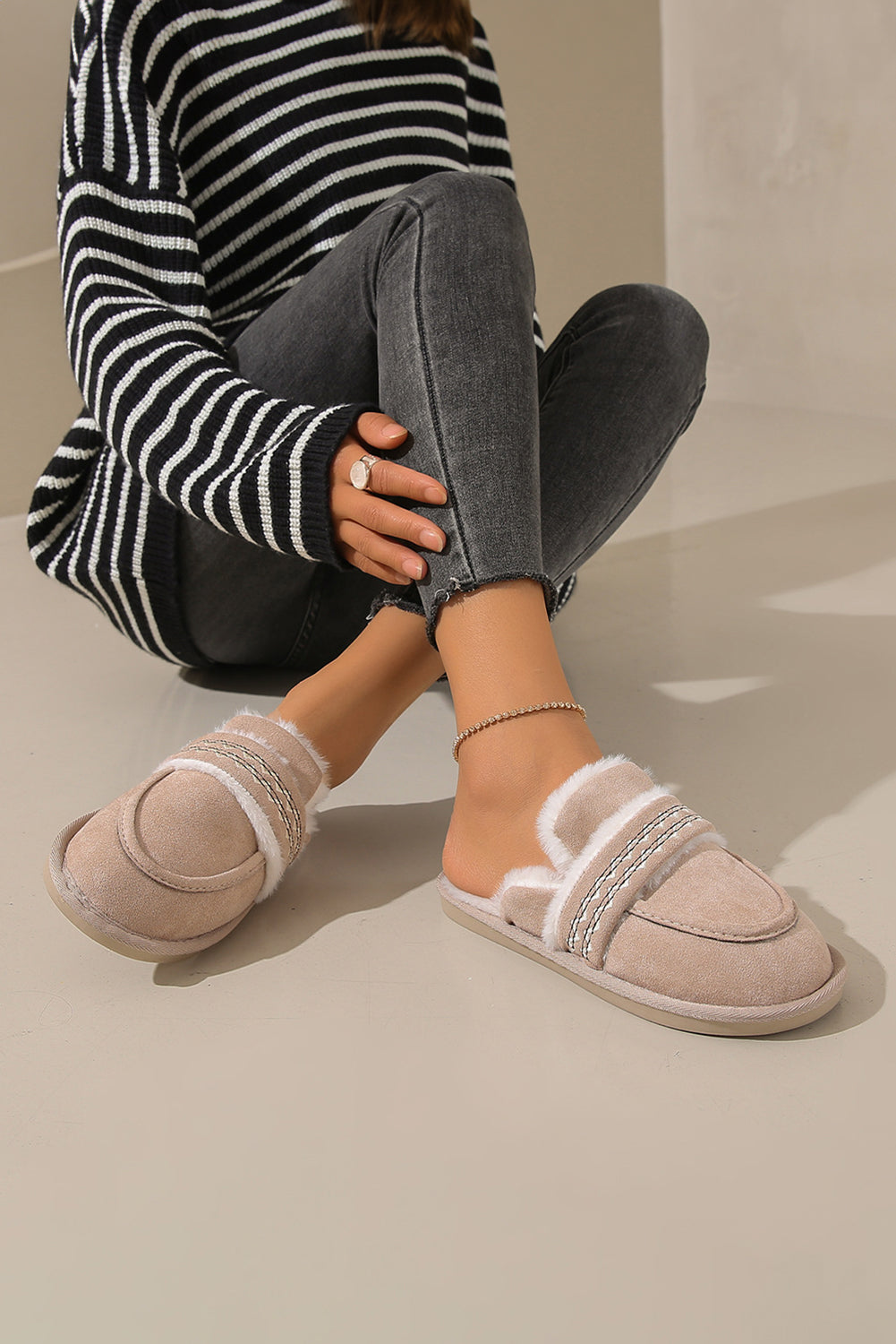 Gray Suede Wavy Striped Plush Lined Slippers