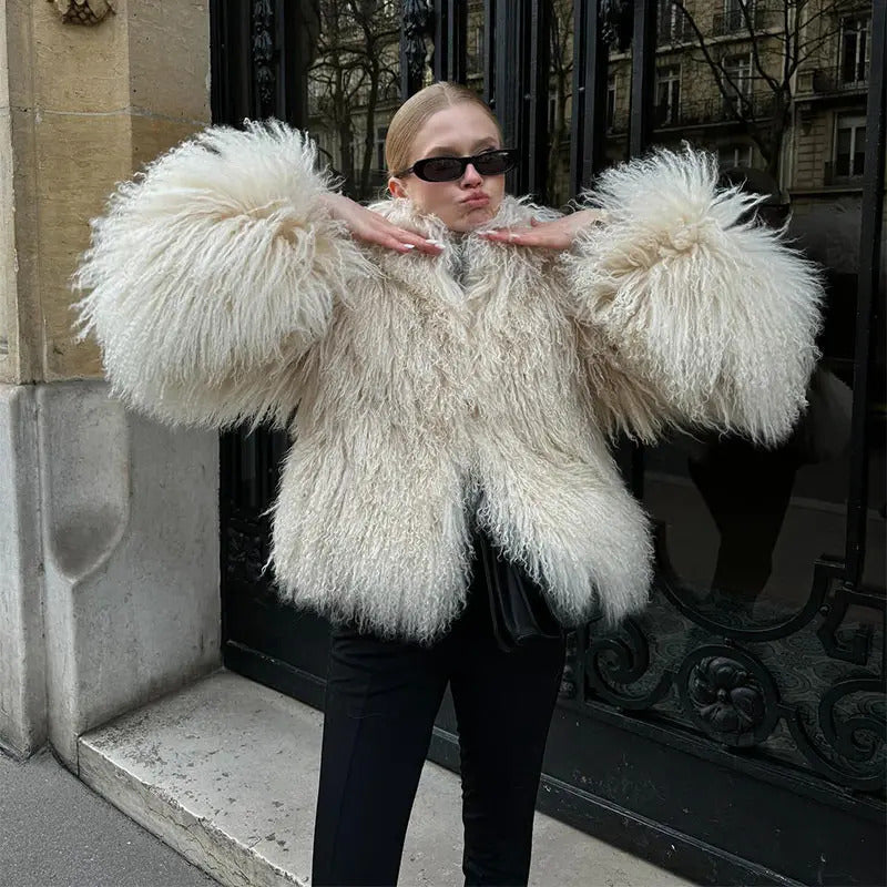 Elegant White Women's Thicken Cropped Faux Fur Coat Casual Long Sleeve Short Loose Fur Jacket Winter Lady Chic Street Outerwears