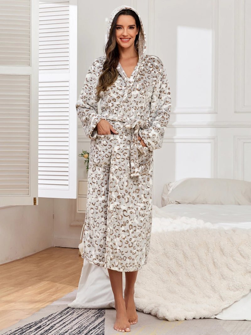 RONGTAI Womens Leopard print Hooded Bathrobe Ladies Fleece Plush Warm Long Robes Fleece Nightgown Sleepwear