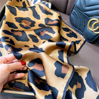 1pcs 70cm Retro Leopard Print Silk Scarf Women Imitation Silk Fashion Versatile Headwear Bag Accessories Clothing Square Scarf