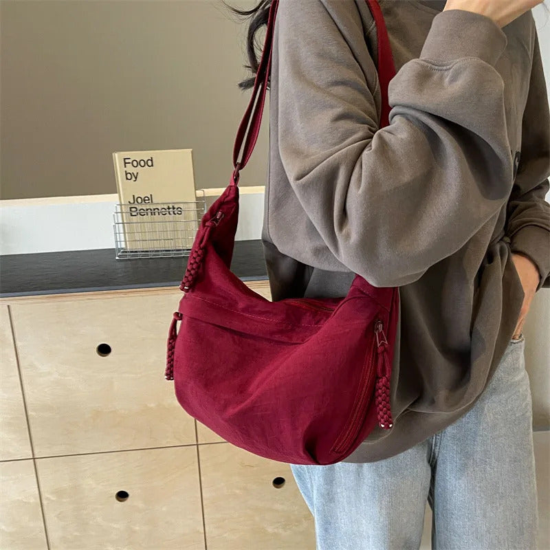 Nylon Fabric Shoulder Bag New High Capacity Women's Crossbody Messenger Bag Leisure Versatile Shoulder Hobos Bag