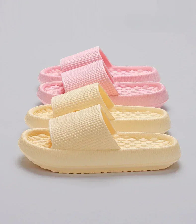 Women's Thick Platform Cloud Slippers EVA Soft Sole Pillow Slides Summer Beach Flip Flops Women Non Slip Bathroom Home Slippers