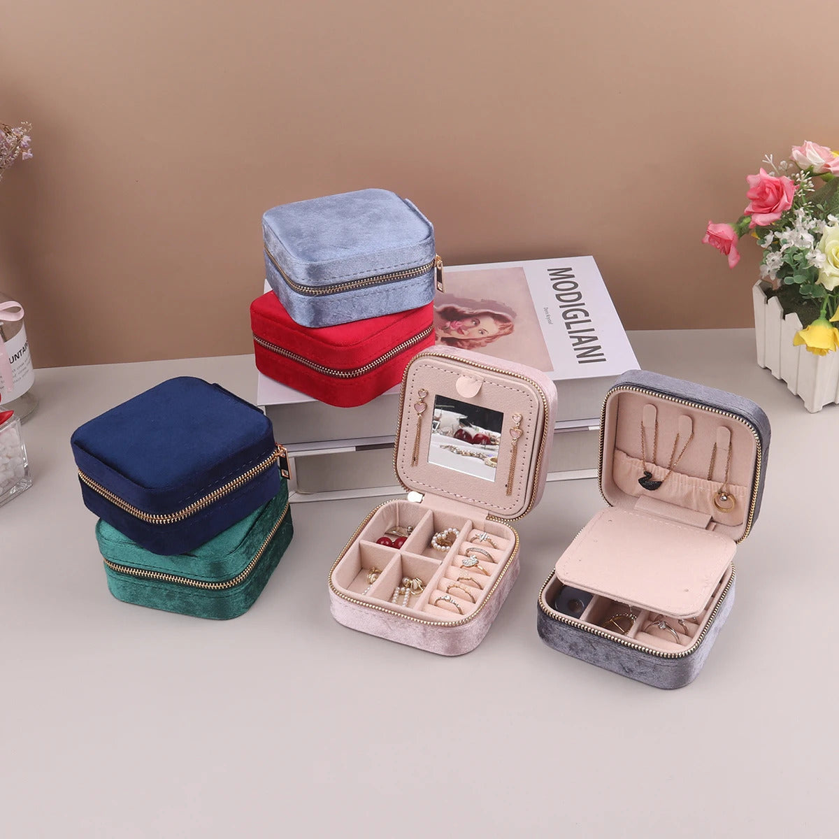 Velvet Jewelry Box For Women Geometric Sqaure Jewelry Storage Case Necklace Ring Earrings Travel Portable Zipper Boxes