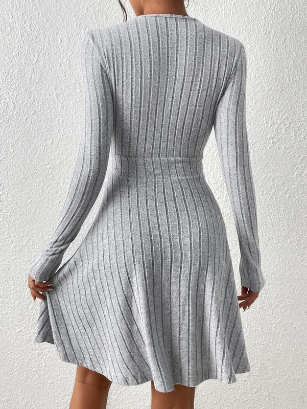 New for autumn/Winter 2024 Women Knit Slim Sexy Bodycon Dress V-Neck Long Sleeve Dress Solid Casual Midi Sweater Dress