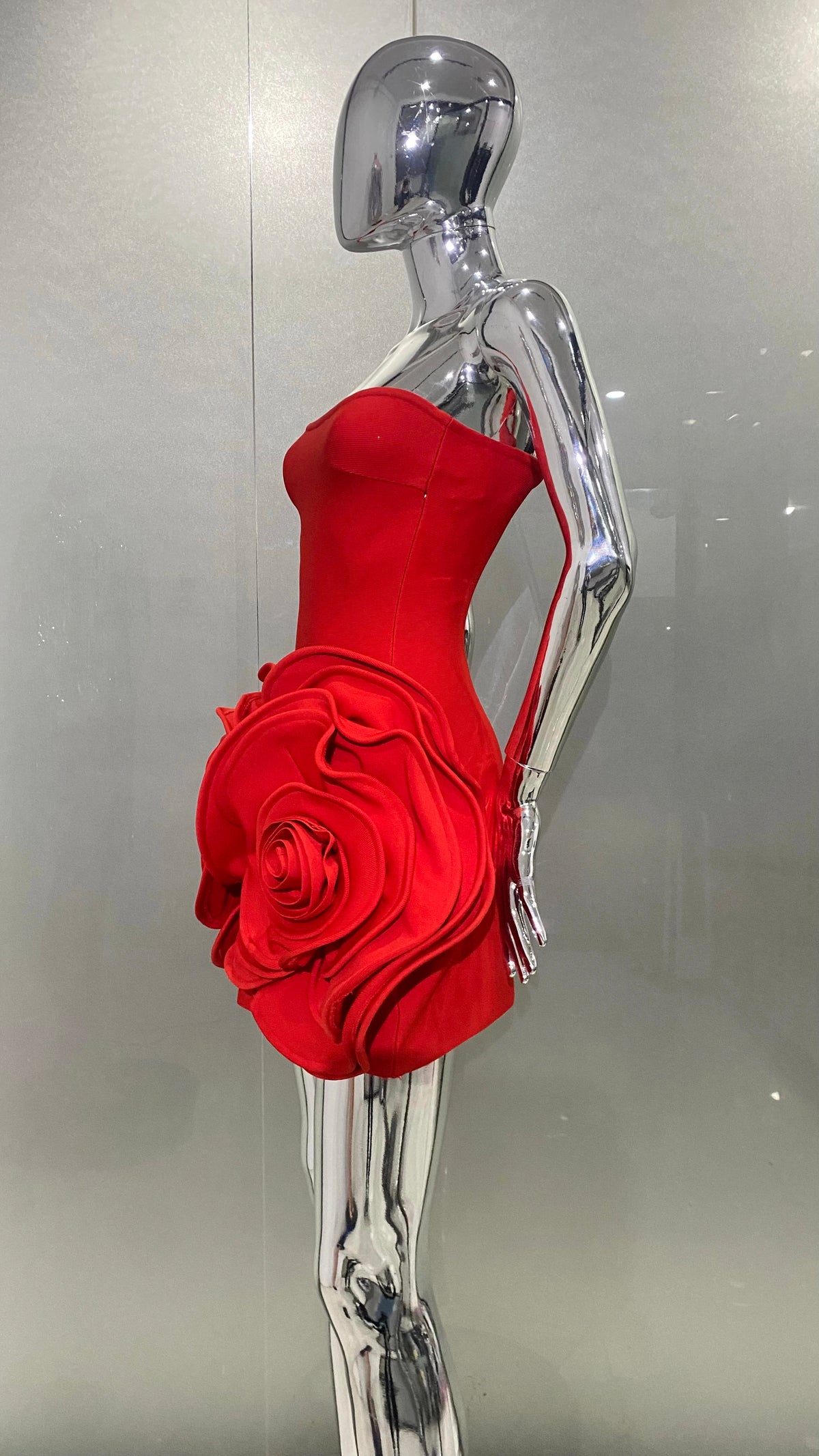 2024 Stereoscopic Flowers Strapless Red Bandage Mini Evening Dress Fashion Woman Birthday Party Dress Celebrity Party Outfit