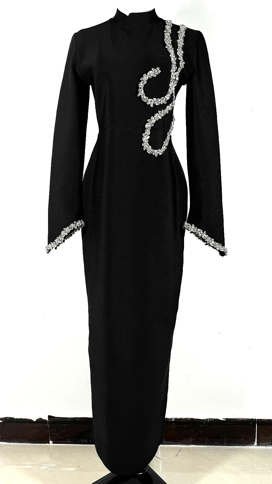 GPBD 2024 New Black Slim and Slim Beaded Long Sleeve Bandage Dress Long Dress  Maxi Dresses for Women